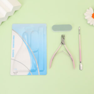 Alicate + quita cuticulas