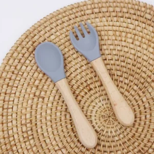 AA1660 TENEDOR Y CUCHARA SILICONA CON MANGO MADERA