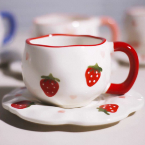 TAZA CERAMICA CON PLATO FRUTILLA