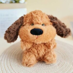 Cachorro de pelo largo de 10 a 18 cm.