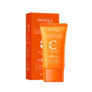 PROTECTOR SOLAR FACIAL SPF50+ PA+++ ILUMINADOR CON VITAMINA C 50G · Cód. 781681