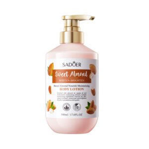 LOCIÓN CORPORAL HIDRATANTE E ILUMINADORA DE ALMENDRA DULCE 500 ML · Cód. 005359