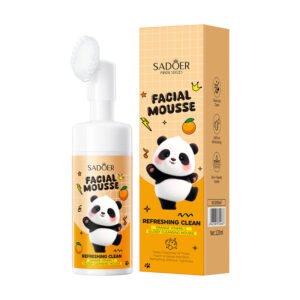 LIMPIADOR MOUSSE FACIAL ILUMINADORA CON VITAMINA C Y NARANJA 120ML · Cód. 705667