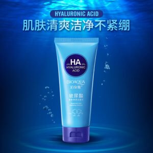 LIMPIADOR FACIAL REFRESCANTE Y TRANSPARENTE CON ACIDO HIALURONICO 100G · Cód. 58796
