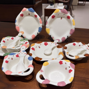 PLATO CERAMICA 9" CON FORMA DE GATO COLOR CHOCOLATE Y AMARILLO