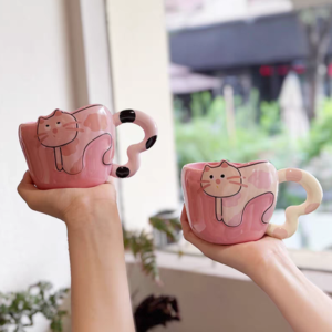TAZA CERAMICA COLOR ROSA CON GATO